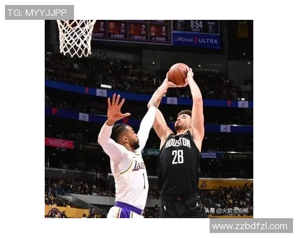 26分钟仅5+8，末节被弃用！火箭队22岁高塔低迷，或掉出首发阵型
